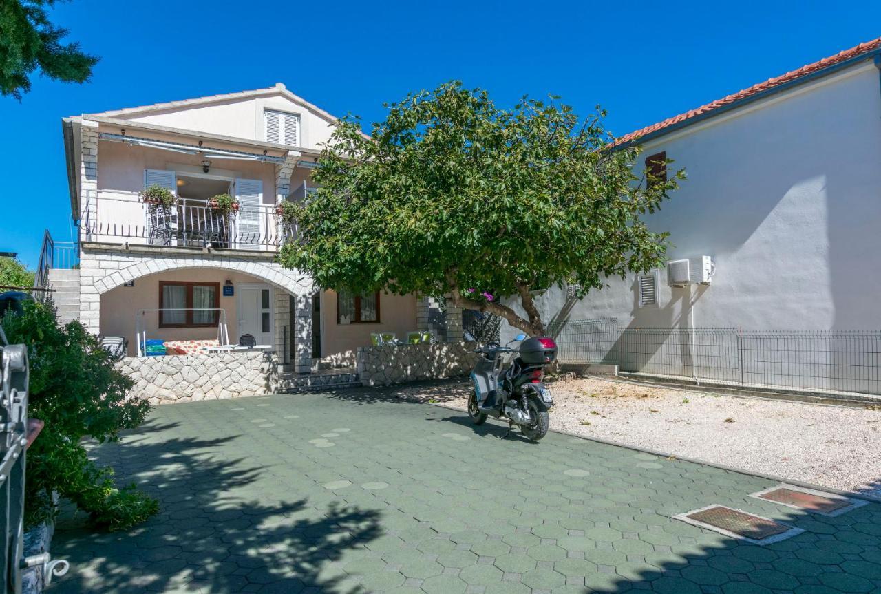 Apartments Ljubomir Rogoznica  Dış mekan fotoğraf